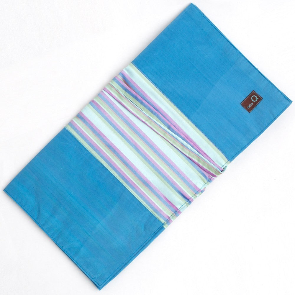 della Q Lily Straight Needle Roll