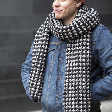 Bradley Scarf