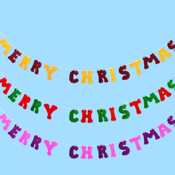 Crochet ‘Merry Christmas’ banner pattern - festive crochet letters and snowflakes garland