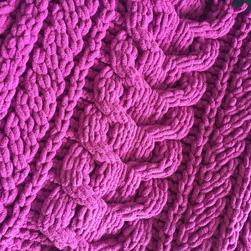 Extra-Chunky Staghorn Cable Blanket