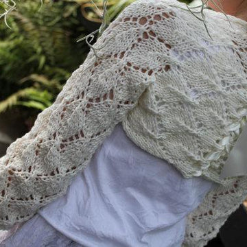 Girls lace shrug