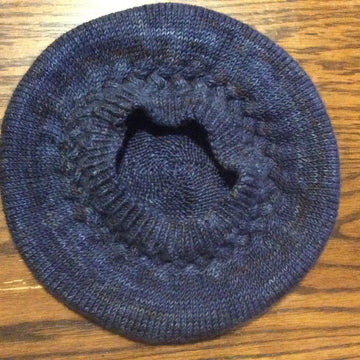 KILLING EVE hat