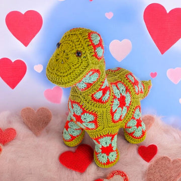 Dino - Baby with African Flowers
