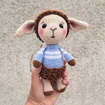 Lenny the Lamb