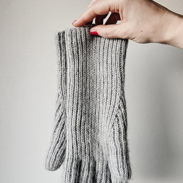 #AdultKittyGloves