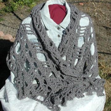 Instant Gratification XXtra Creepy Skull Shawl