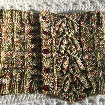 Hollyfrost Cowl