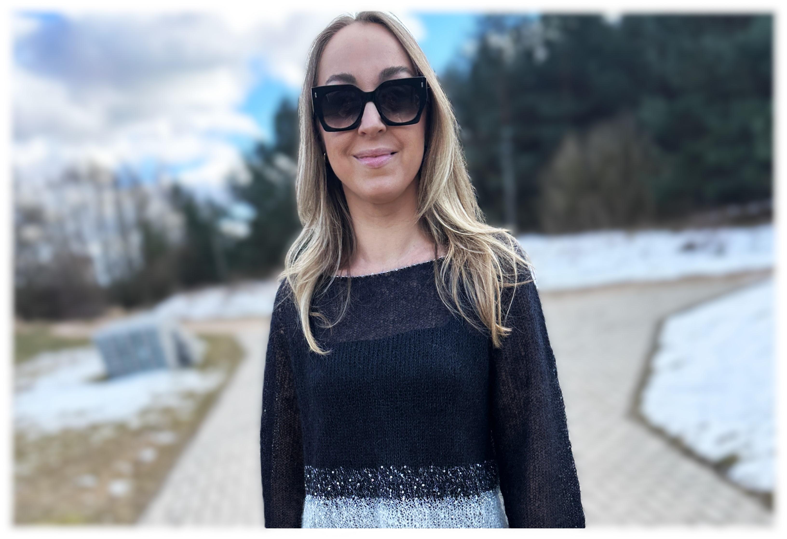 BLACK JACK Sweater