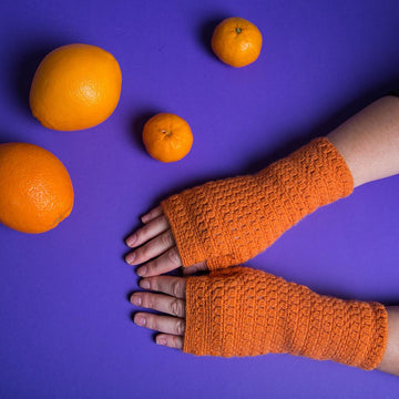 Orange crush crochet mittens