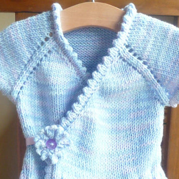 Carina - a crossover top down seamless cardigan
