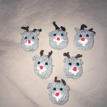 Twelve mini knits of Christmas