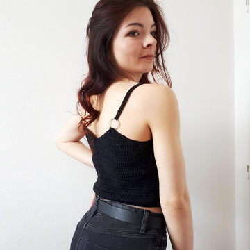 Tank top with rings