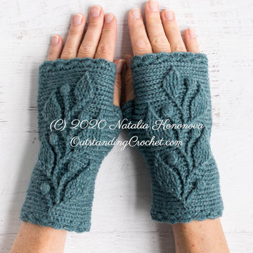 Hedera Wrist-Warmers