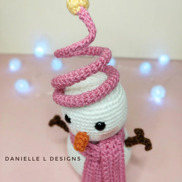 Snowman amigurumi pattern