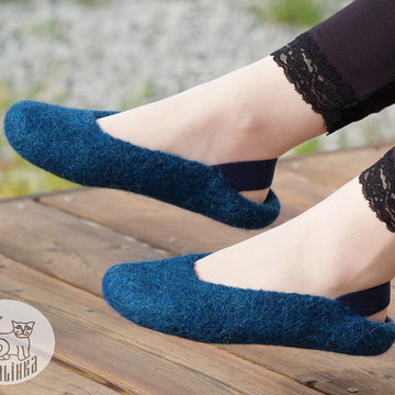 Pia slippers