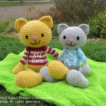 Huggy Cat Amigurumi Crochet Pattern