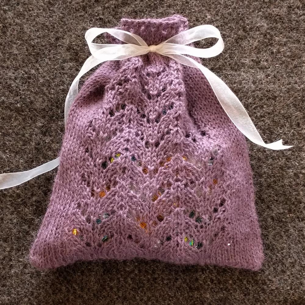 Nonotuck Silken Lace Bag
