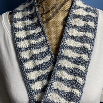 EASY Mobius Shell Scarf