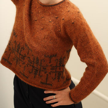 Rain Calling Pullover