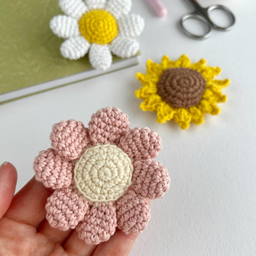 No sew crochet Flower keychain pattern bundle, Daisy, Sunflower and Flower charm