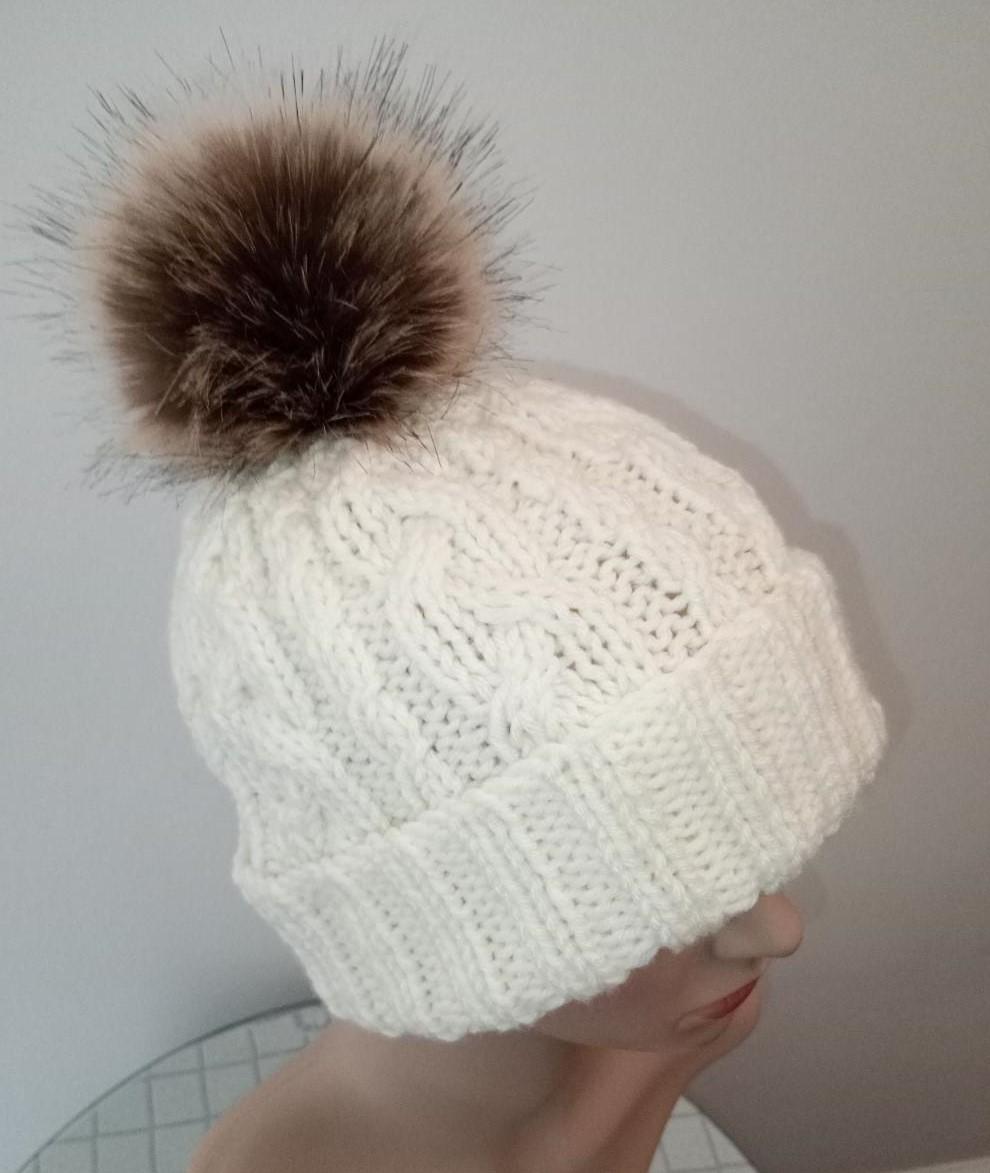 Easy 2 Cable Hat Womens Mens Chunky Yarn