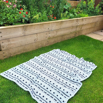 Dotty Dash Blanket