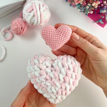 Crochet hearts plush Amigurumi pattern keyring Crochet car hanger Bag charm
