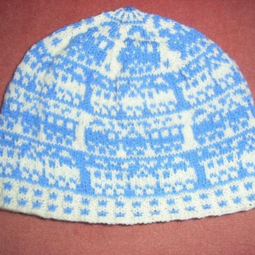 Train beanie