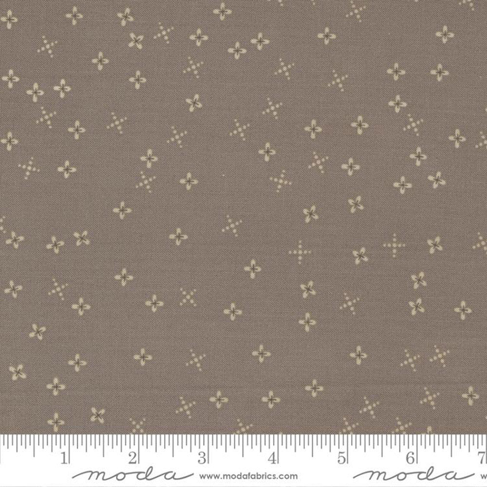 Moda Fabrics Slow Stroll - Walnut (45546-15)