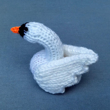 Sailing Swan - Creme Egg Cover