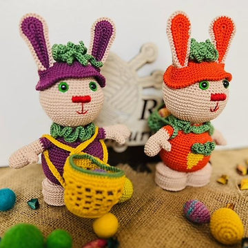 Amigurumi Easter carrot bunny