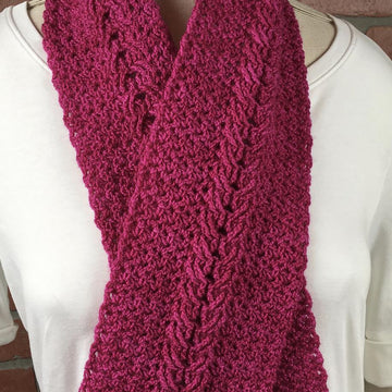 LYDIA'S Cabled Scarf
