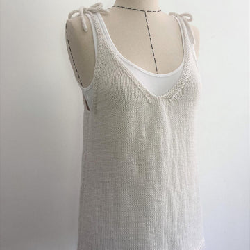 Tanktop ONE - Sleeveless Top