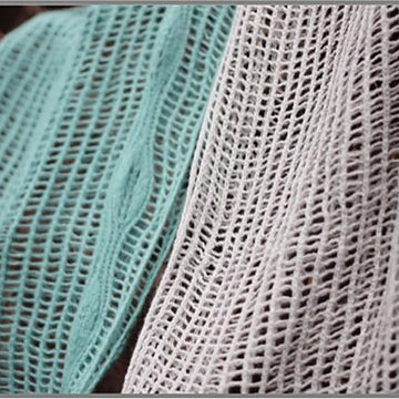 Mesh Leaf Cowl