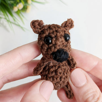 Crochet bear pattern, tiny amigurumi bear, minimum sew crochet pattern
