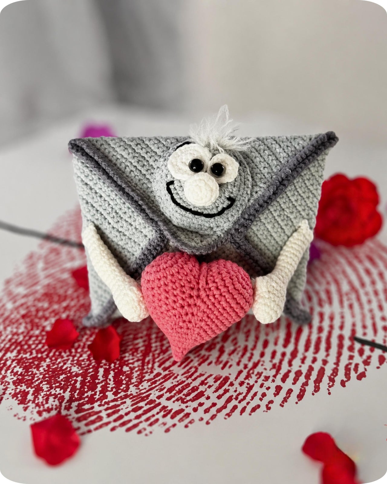 Love letter with heart crochet pattern gift idea