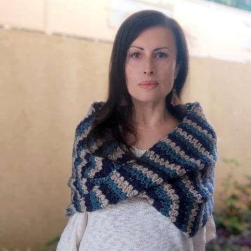Marnie crochet loop scarf