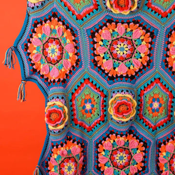 Casa Kahlo Blanket - Free Crochet Pattern For Home in Paintbox Yarns Simply Chunky