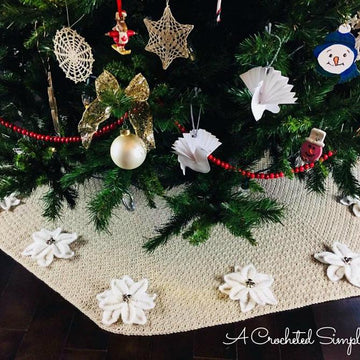 Poinsettia Christmas Tree Skirt