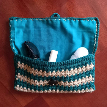 V Stich Stripe Clutch Bag