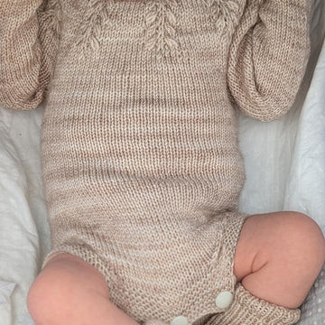 Little Leaf Onesie - Pdf & Video tutorial
