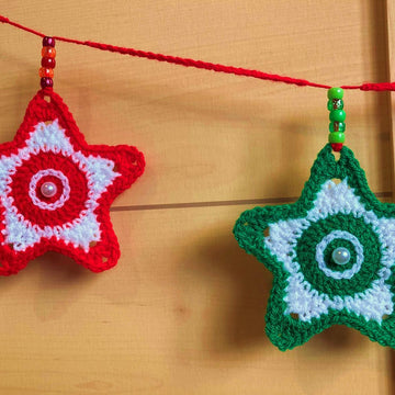 Christmas star garland by HueLaVive