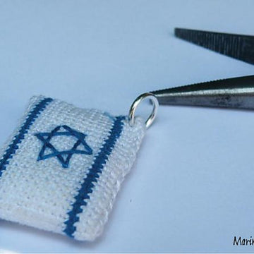 Flag of Israel Amigurumi
