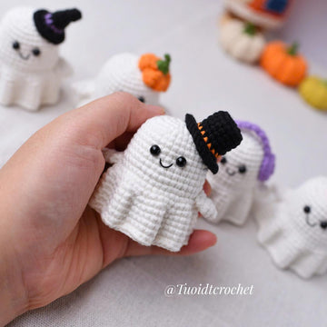 Halloween Ghost Keychain