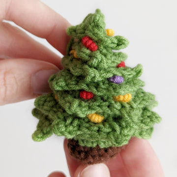Crochet Christmas tree amigurumi pattern