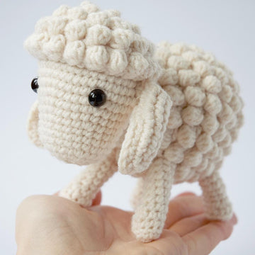 Arnáki the Sheep
