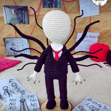 Slenderman Amigurumi