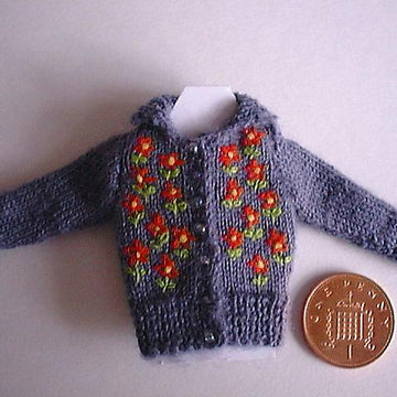 1:12th scale Ladies Embroidered jumper and cardigan