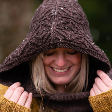 Holyrood Hooded Scarf #714