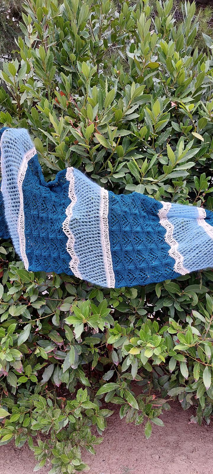 Texture scarf